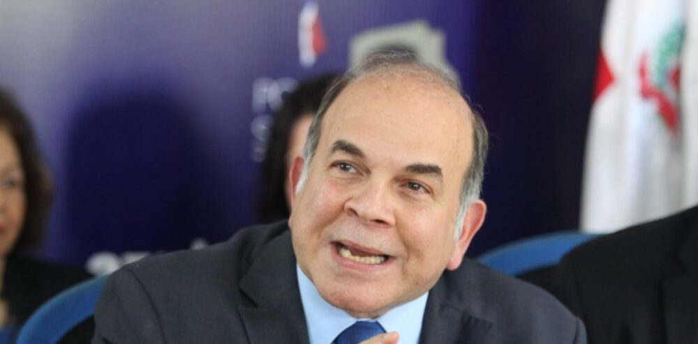 Vinicio Castillo pide revisar licitación de Indotel a empresa vietnamita por razones de seguridad nacional