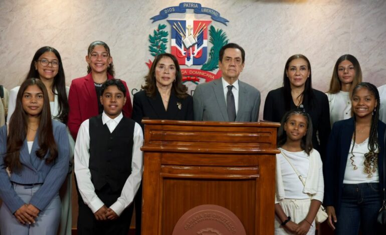 Jóvenes dominicanos en España fortalecen sus raíces con visita al país