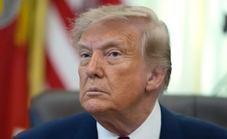 Trump afirma que es “seis veces más popular” que Lincoln y Washington, pero la encuesta dice otra cosa