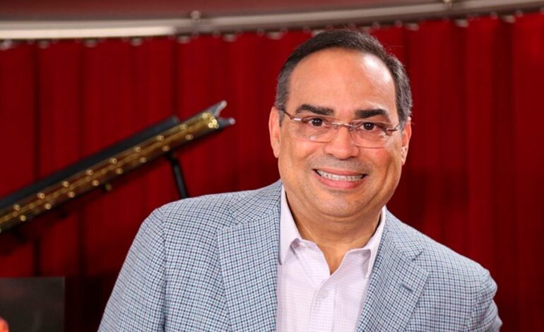 Gilberto Santa Rosa celebra sus 64 años rodeado de cariño y música
