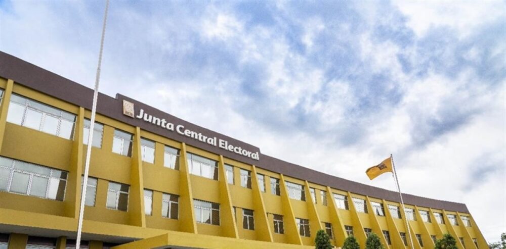 JCE levanta veto a las encuestas electorales y cambia el escenario político