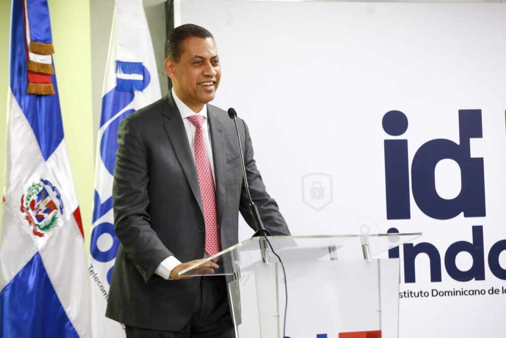 Guido Gómez Mazara: proyecto de Ley de Comunicaciones está en Presidencia