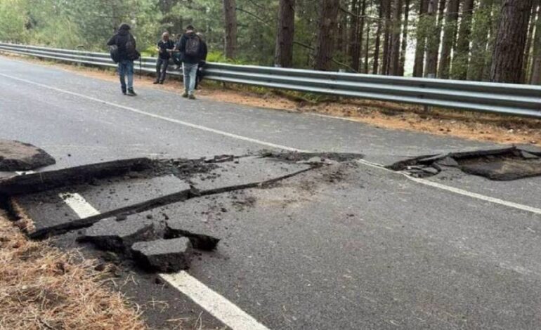 Sismo de 3,9 sacude el volcán Etna y daña carretera en Sicilia
