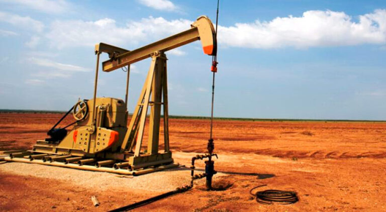 WTI baja 3.4 % tras avance de negociaciones con Irán