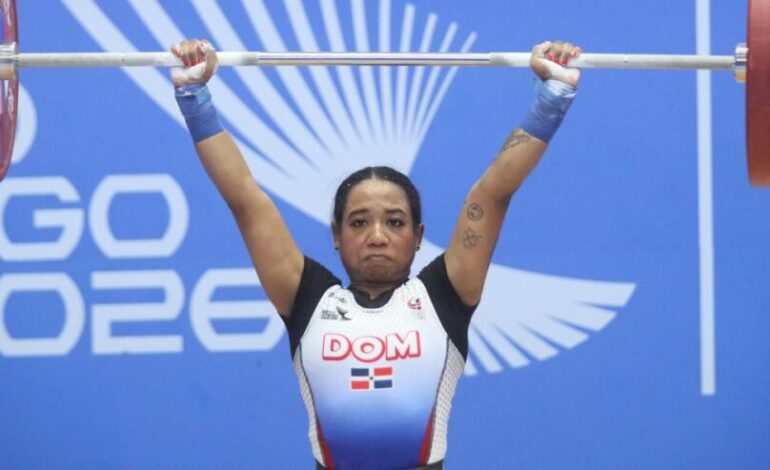 Dahiana Ortiz conquista el oro en pesas para República Dominicana en Santo Domingo 2026
