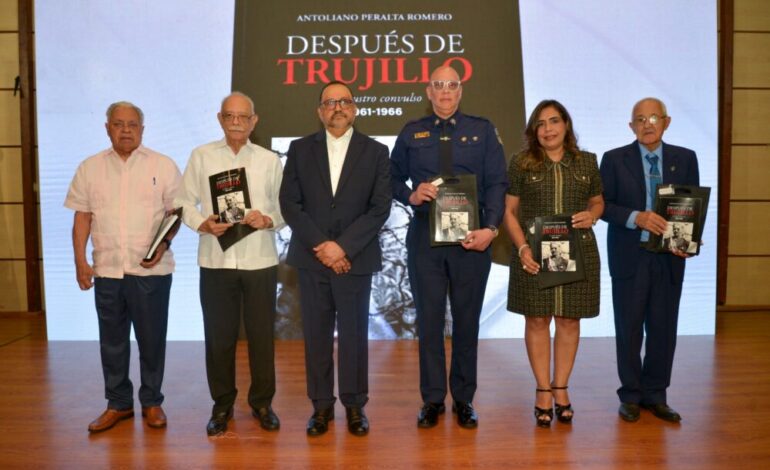 Historiadores destacan aporte del libro “Después de Trujillo” de Antoliano Peralta