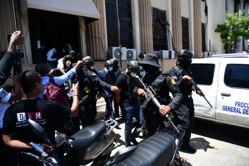 Trasladan a la PGR a imputados del caso SeNaSa 2.0-A