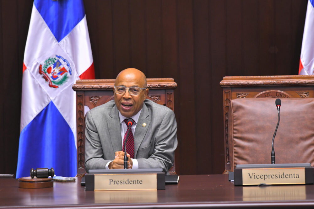 Diputados conforman comisión bicameral para estudiar Presupuesto 2027