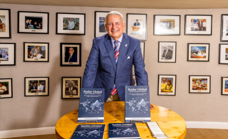 Romero Bobadilla presenta “Radar Global”, una obra sobre seguros y finanzas