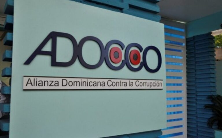 ADOCCO respalda continuidad de cinco jueces de la SCJ
