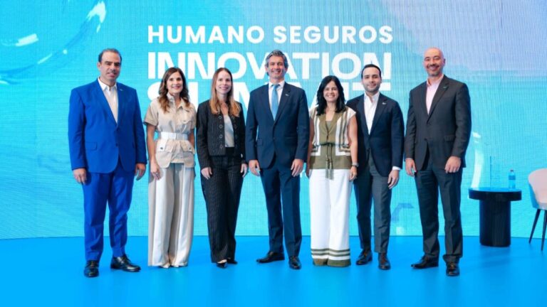 Humano Innovation Summit analiza el impacto de la IA y los retos de RD hacia 2036