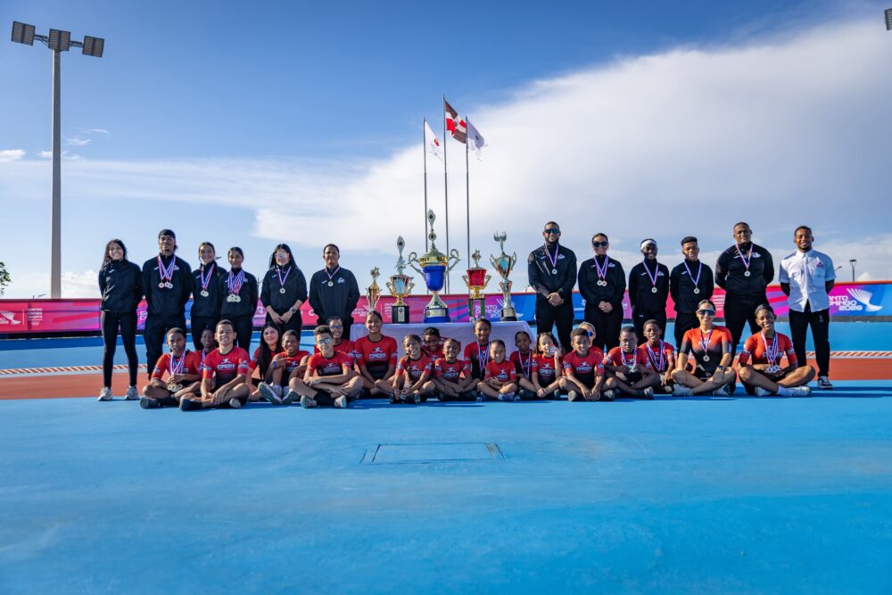 Espacata conquista la Copa Nacional de Patinaje de Velocidad y establece dos récords