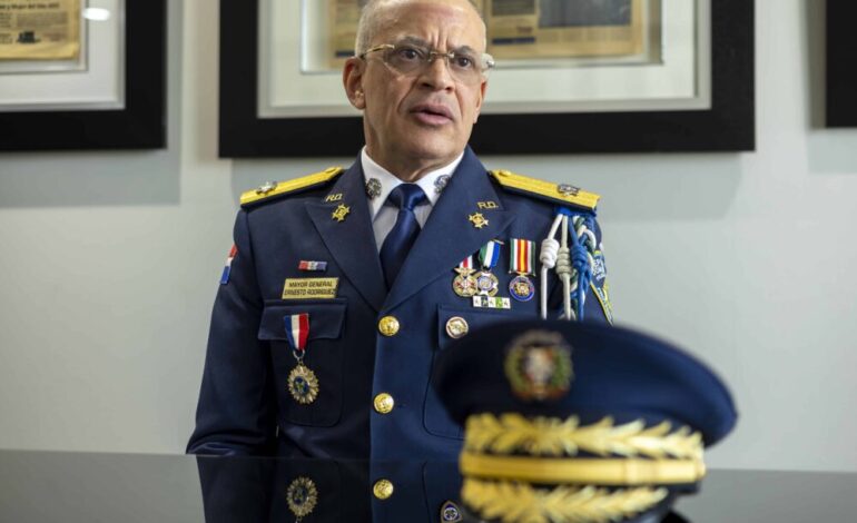 Director Policía: “Los subalternos de la institución son autoridades del bien”