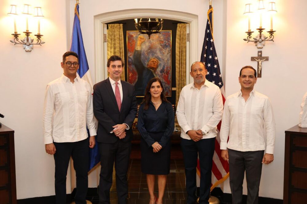 Sistema 911 fortalece cooperación tecnológica con Estados Unidos