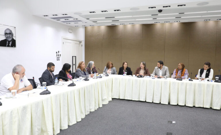 Diputados analizan proyectos para ampliar oportunidades y reinserción de jóvenes