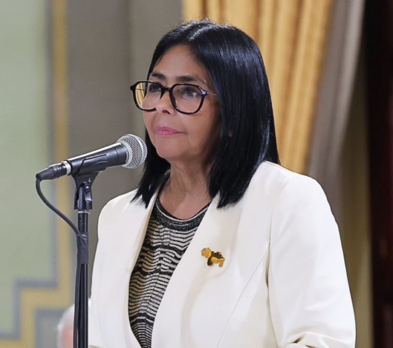 Venezuela acuerda con General Electric recuperar su sistema eléctrico