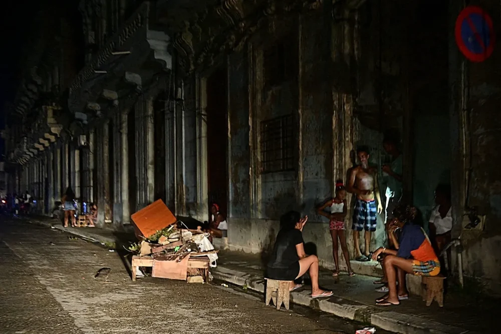 Cuba sufre un nuevo apagón nacional en medio de una profunda crisis económica