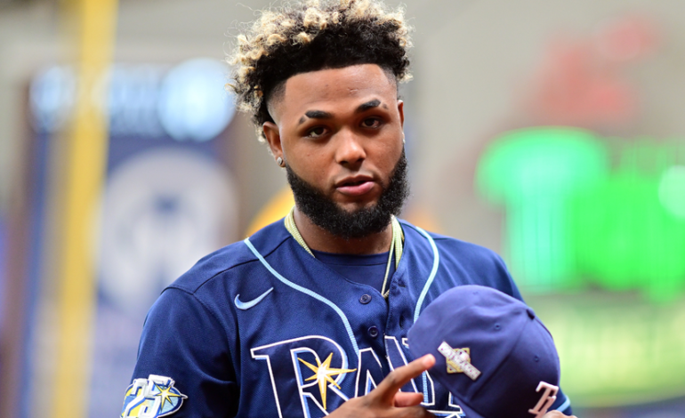 Junior Caminero pega jonrón 40 y mete a Tampa Bay en los playoffs