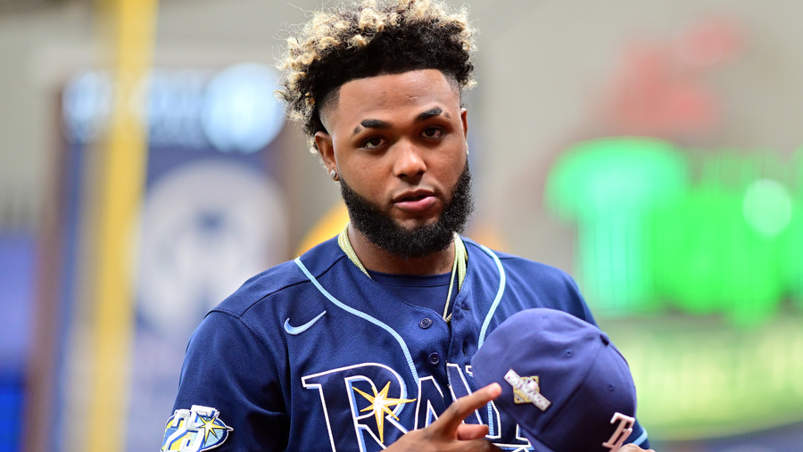 Junior Caminero pega jonrón 40 y mete a Tampa Bay en los playoffs