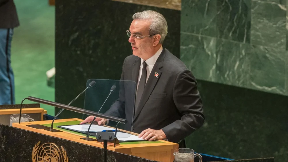 Abinader exige a la comunidad internacional actuar ya ante el avance de la crisis en Haití