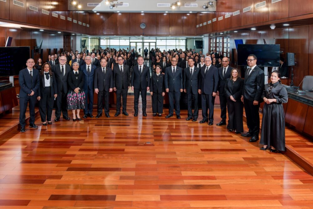 SCJ juramenta a 120 jueces ascendidos y promovidos en la Carrera Judicial