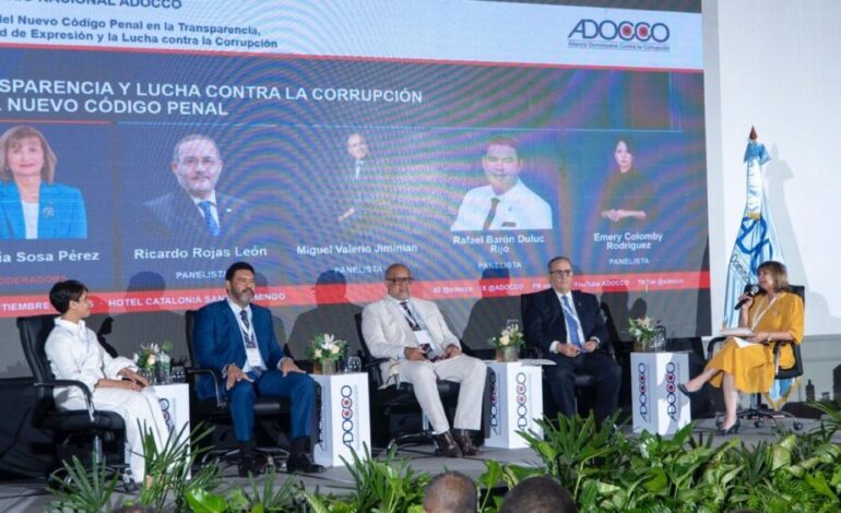 ADOCCO: panelistas destacan retos del nuevo Código Penal en la lucha contra la corrupción