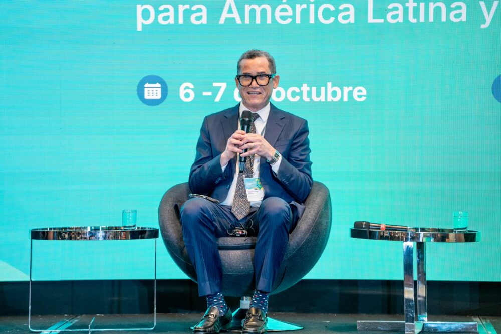 República Dominicana supera promedio regional en calidad y formalidad del empleo, según BID