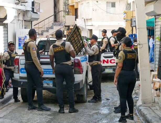 DNCD arresta a 152 personas e incauta casi 58 kilos de presuntas drogas en el Gran Santo Domingo