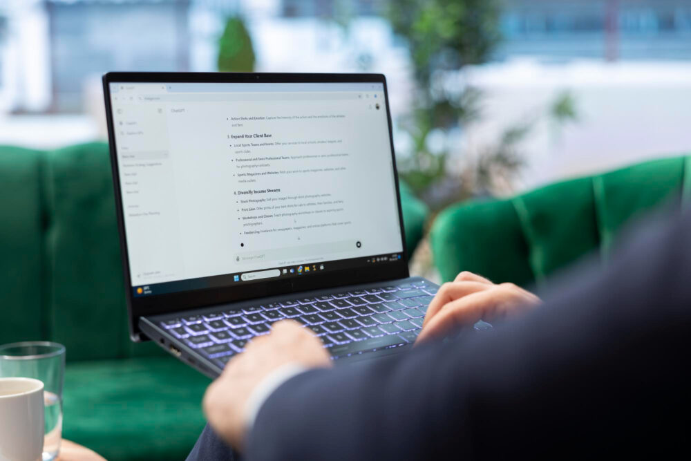 ESET alerta sobre los riesgos de que ciberdelincuentes accedan a una cuenta de ChatGPT