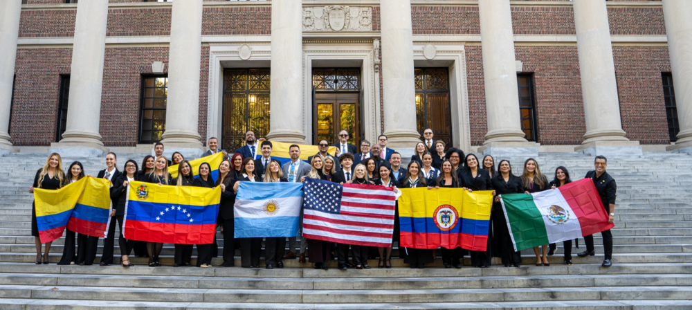 Congreso Mundial de Líderes 2026 reúne a 46 hispanos en Harvard