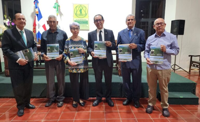 Academia de Ciencias dedica edición especial de Verdor a Jesús Enrique Armenteros Rius