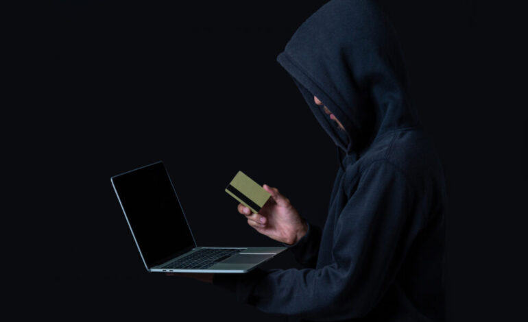 ESET alerta sobre estafa de inversiones con inteligencia artificial que suplanta a medios y empresas financieras