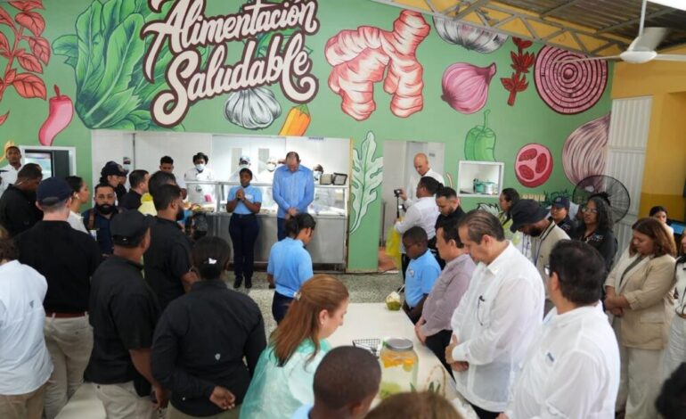 Salud y FAO impulsan alimentación saludable en escuelas de Monte Plata