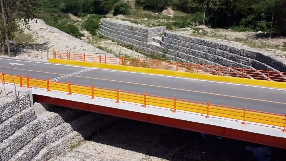 MOPC avanza con 27 muros de gaviones terminados y 14 en construcción en 21 provincias