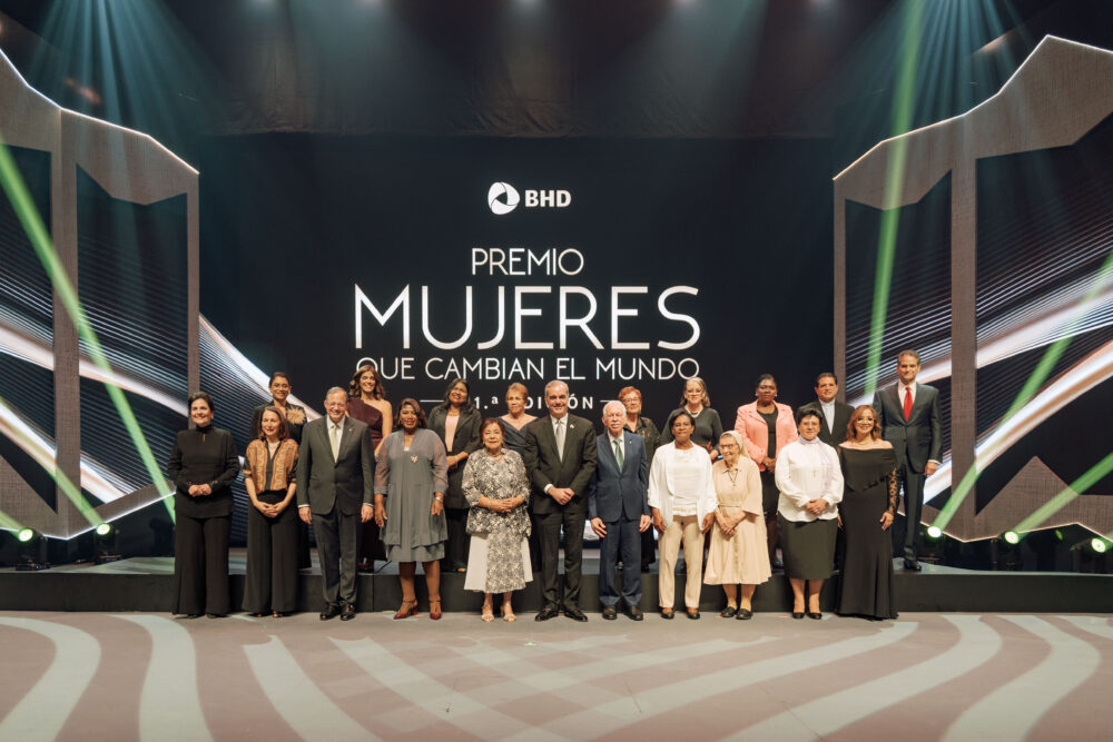 Banco BHD reconoce a Juana Mercedes de Brioso con el primer lugar del Premio Mujeres que Cambian el Mundo 2026