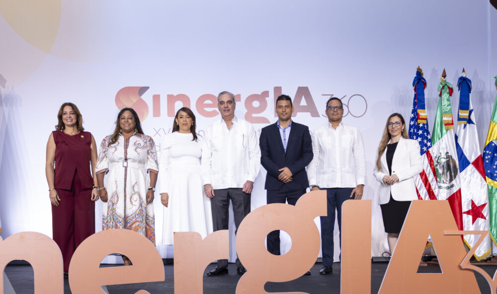 Abinader invita al PMIRD a colaborar en un marco normativo para proyectos públicos