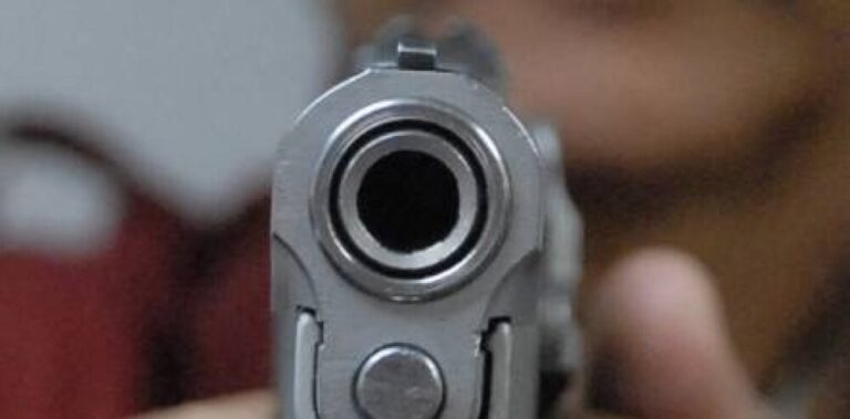 Tiroteo en Los Mina: una muerte y un herido