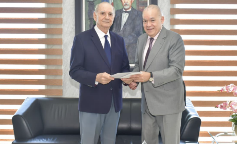 DGJA y DGII avanzan en la regularización fiscal de negocios de juegos de azar
