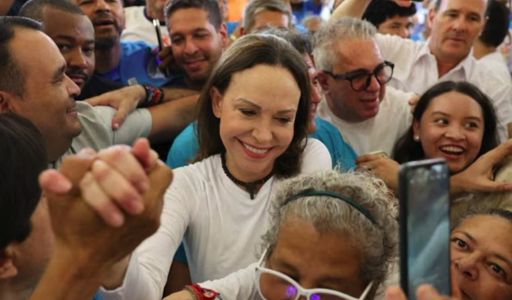 María Corina Machado regresa a Venezuela tras casi diez meses fuera del país