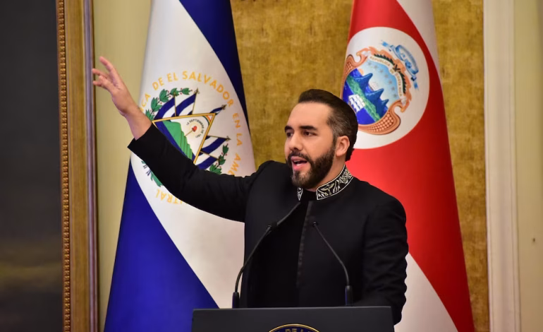 El Salvador supera los US$35,000 millones en deuda pública
