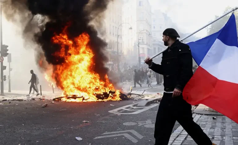 Francia en tensión: incendios, saqueos y cientos de detenidos tras las protestas