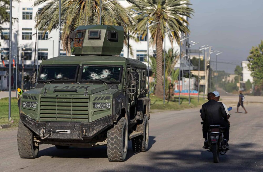 El Salvador envía refuerzos a Haití para rescatar a cuatro militares