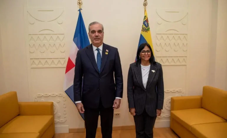 Abinader y Delcy Rodríguez exploran compra de combustibles