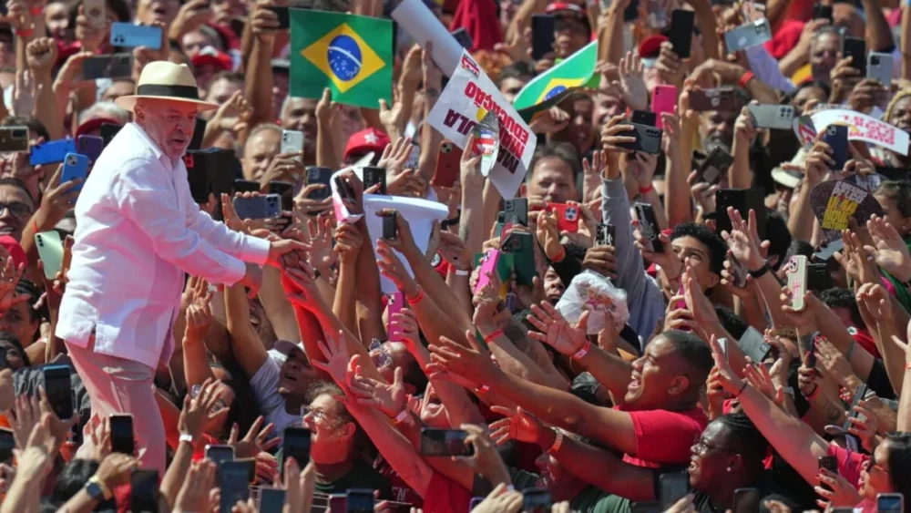 Lula cierra campaña en São Paulo en busca de un cuarto mandato en Brasil