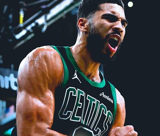 Tatum explota con 36 puntos y Celtics vencen a los Knicks en la NBA
