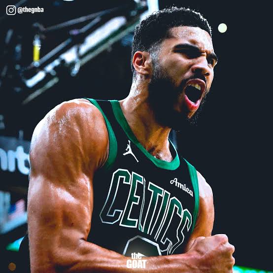 Tatum explota con 36 puntos y Celtics vencen a los Knicks en la NBA